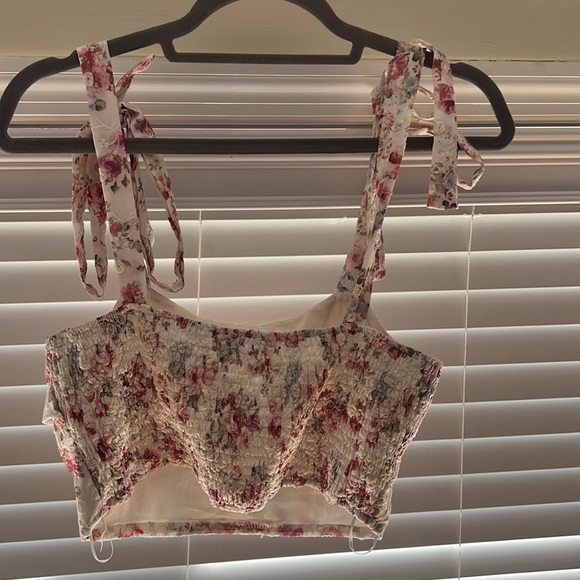 Altr’d state floral top - Picture 4 of 4